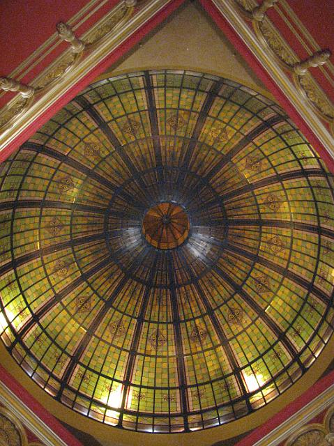 IMG_8862 Looking toward colorful glass ceiling in Queen Victoria Building