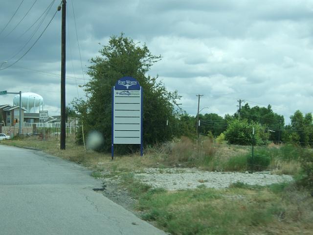 DSCF2026 Fort Worth erected these ridiculous and ugly signs for new home developments