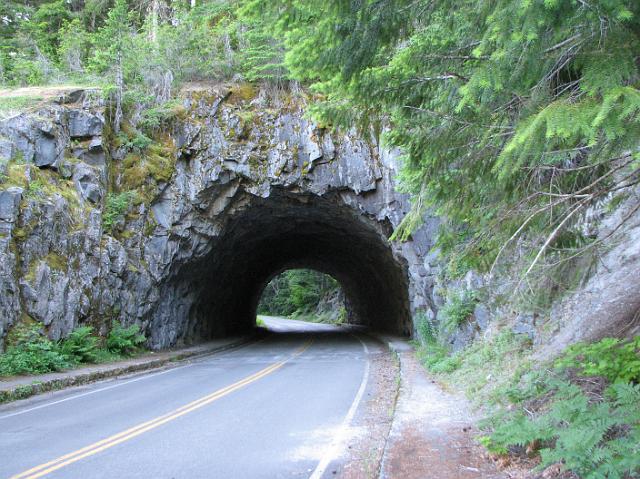 IMG_2689 Tunnel near Box Canyon