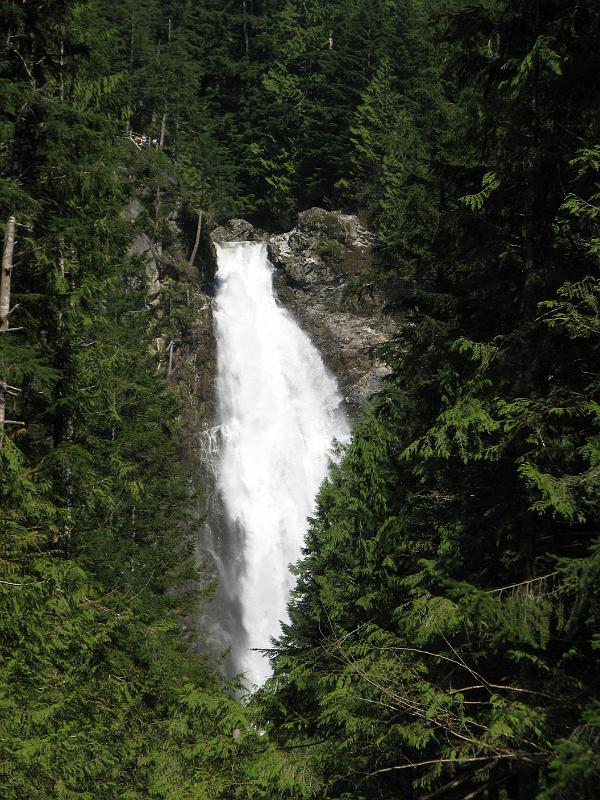 IMG_1921 The middle falls seen from where the lower falls are