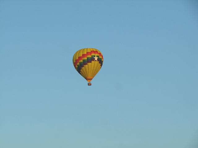 IMG_2467 Hot air balloon we saw on the way back