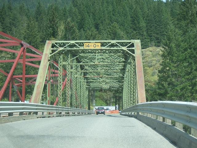 DSCF0803 I think this is the bridge shown in the pilot episode of Twin Peaks