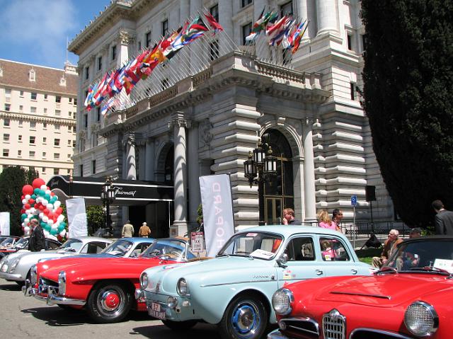 IMG_5112 Old car show in front of the Fairmont