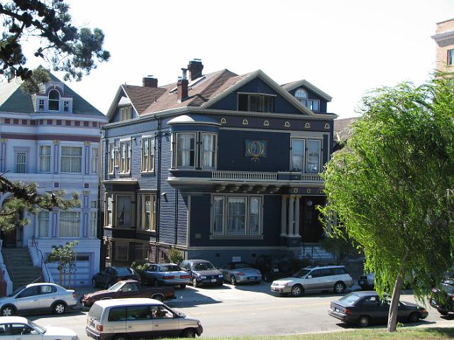 IMG_7672 One of the ornate old Victorian houses near Alamo Square