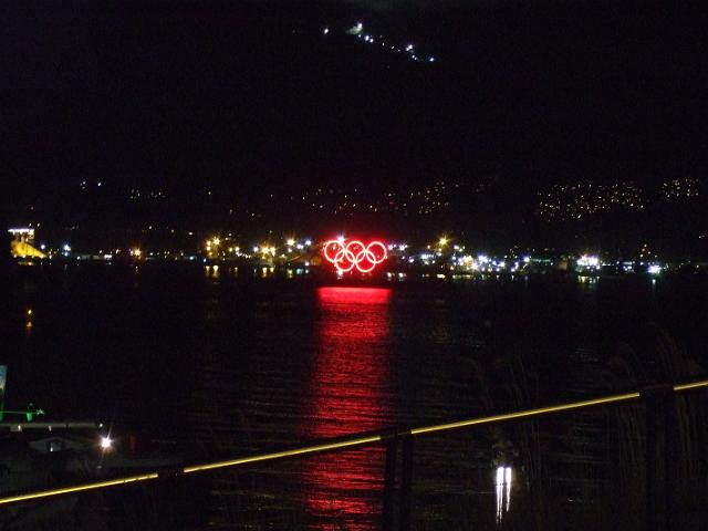 DSCF5814 Olympic rings in the Burrand Inlet