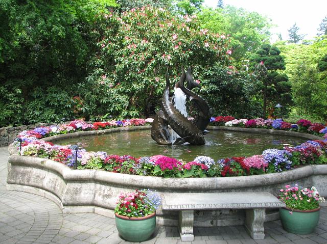 IMG_5410 Fountain with flowers