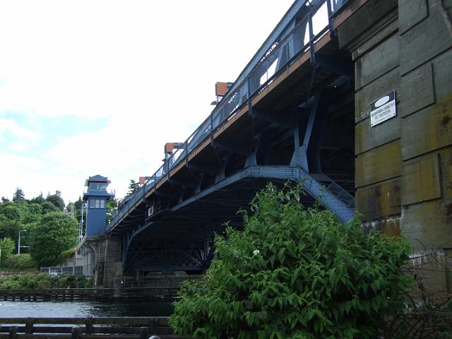 DSCF1593 The blue Fremont bridge