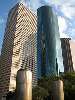 IMG_3247 The buildings in downtown Houston are pretty tall. Here are some buildings, with some fountains in the foreground.