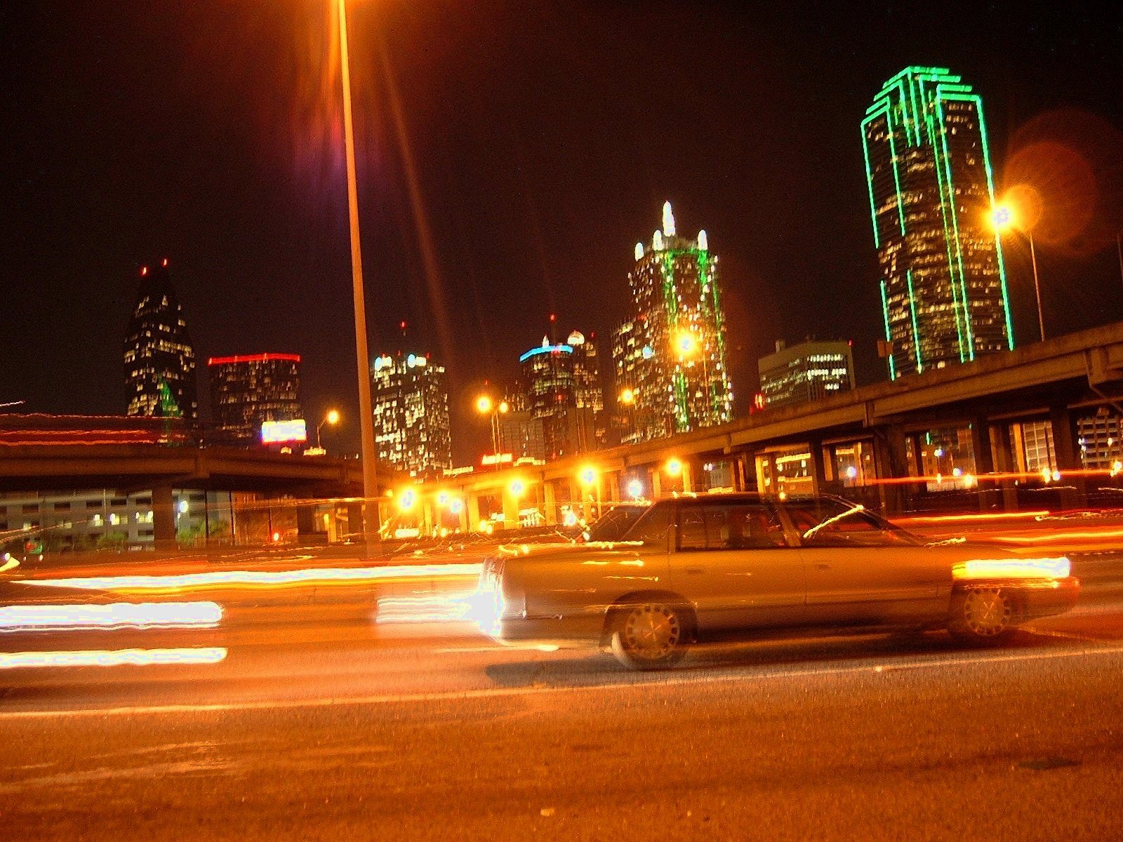 things to do in dallas at night